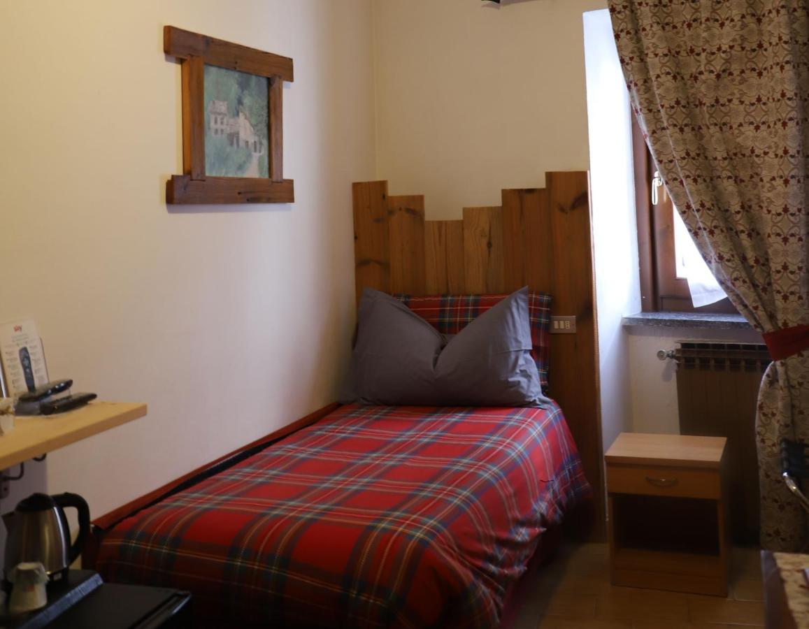Hotel Bucaneve Pre-Saint-Didier Bagian luar foto