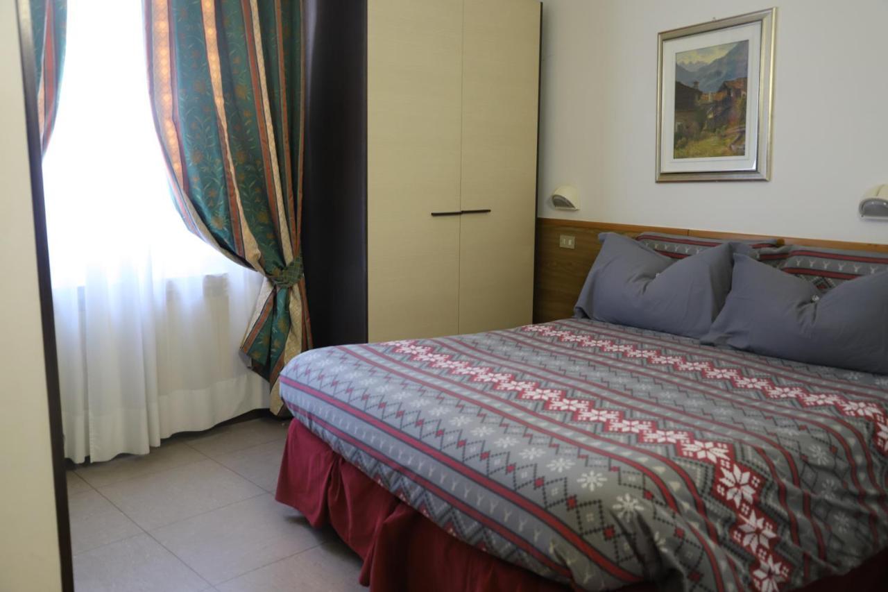Hotel Bucaneve Pre-Saint-Didier Bagian luar foto