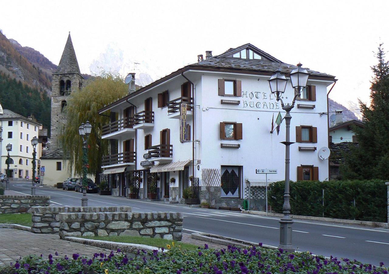 Hotel Bucaneve Pre-Saint-Didier Bagian luar foto