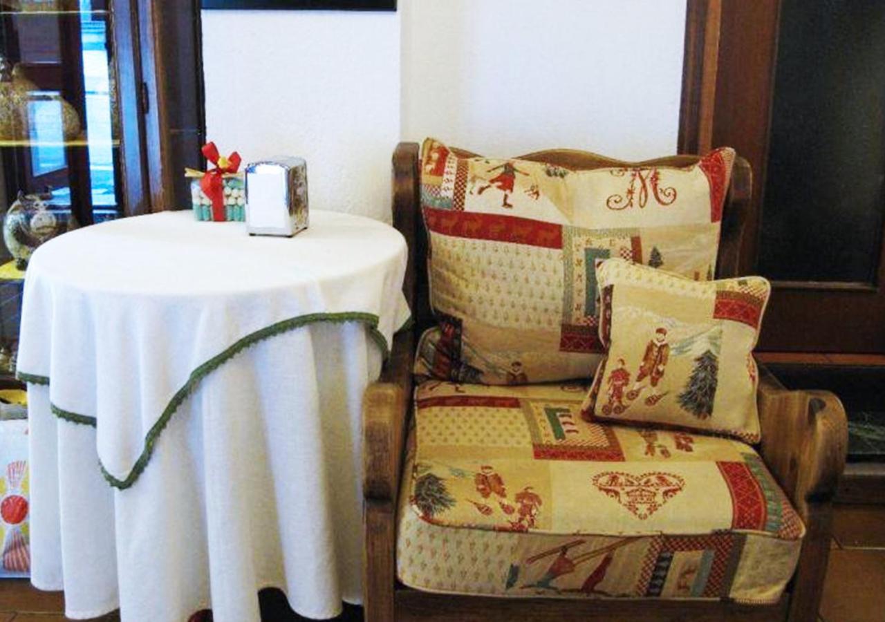 Hotel Bucaneve Pre-Saint-Didier Bagian luar foto