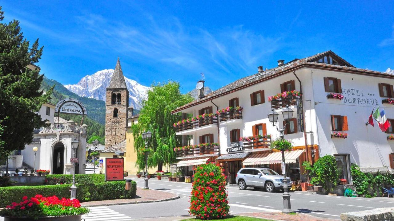 Hotel Bucaneve Pre-Saint-Didier Bagian luar foto